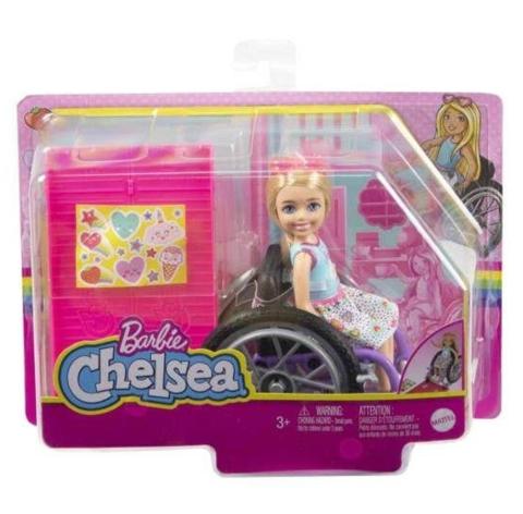 Barbie Chelsea na wózku HGP29