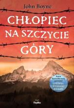 Chłopiec na szczycie góry TW